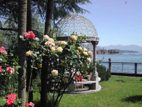 Hotel Villa Ruscello Baveno Exteriér fotografie